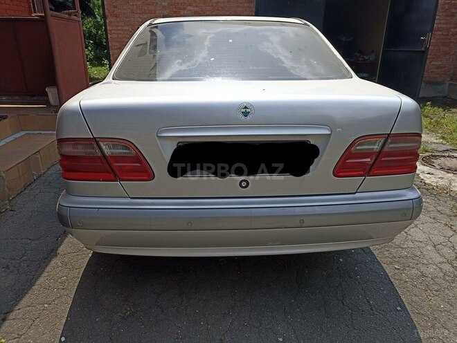 Mercedes E 240 2000, 253,238 km - 2.6 l - Bakı