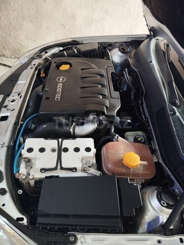 Opel Astra 2007, 265,400 km - 1.9 l - Şəki