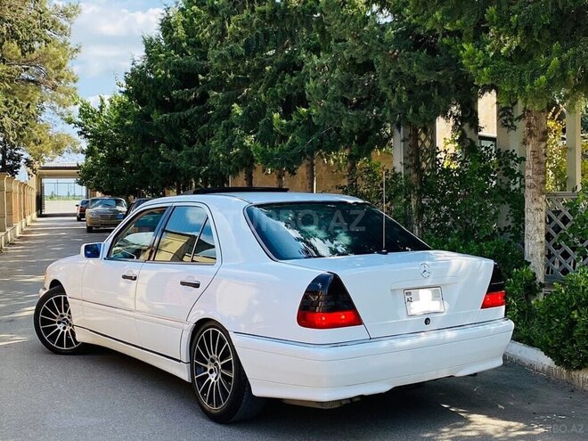 Mercedes C 220 1998, 220,189 km - 2.2 l - Bakı