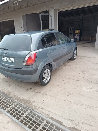 Kia Rio 2009, 201,630 km - 1.4 l - Salyan