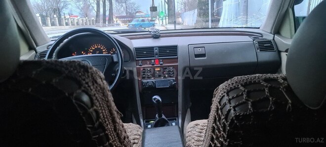 Mercedes C 220 1994, 450,000 km - 2.2 l - İsmayıllı