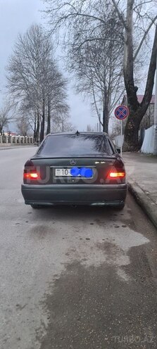 Mercedes C 220 1994, 450,000 km - 2.2 l - İsmayıllı