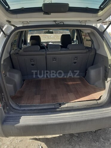Hyundai Tucson 2006, 233,000 km - 2.0 l - Quba