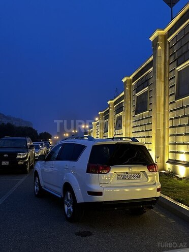 Peugeot  2010, 225,000 km - 2.4 l - Bakı