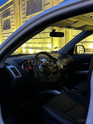 Peugeot  2010, 225,000 km - 2.4 l - Bakı