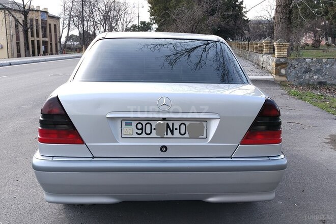 Mercedes C 180 1998, 577,890 km - 1.8 l - Şəki