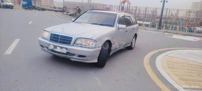 Mercedes C 200 2000, 352,623 km - 2.0 l - Bakı