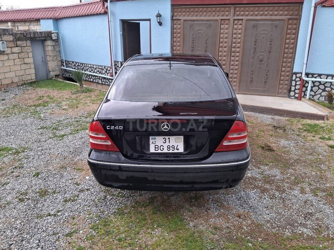 Mercedes C 240 2002, 369,000 km - 2.6 l - İsmayıllı