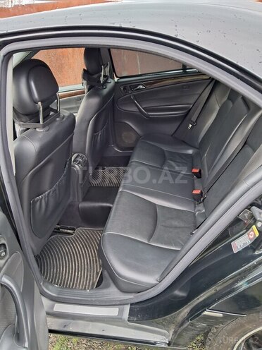 Mercedes C 240 2002, 369,000 km - 2.6 l - İsmayıllı