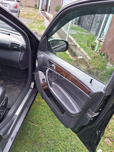 Mercedes C 240 2002, 369,000 km - 2.6 l - İsmayıllı