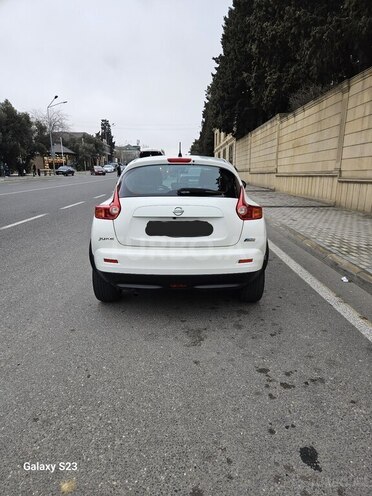 Nissan Juke 2013, 229,500 km - 1.6 л - Bakı