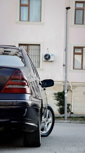 Mercedes C 220 2000, 339,000 km - 2.2 l - Bakı