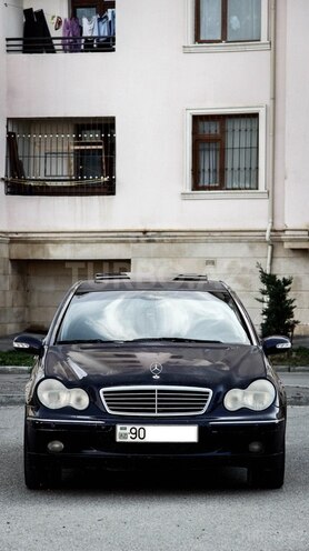 Mercedes C 220 2000, 339,000 km - 2.2 l - Bakı