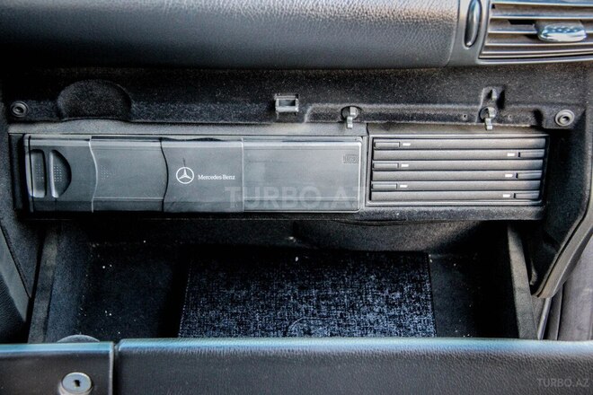 Mercedes C 220 2000, 339,000 km - 2.2 l - Bakı