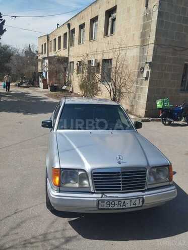 Mercedes E 220 1994, 370,000 km - 2.2 л - Bakı