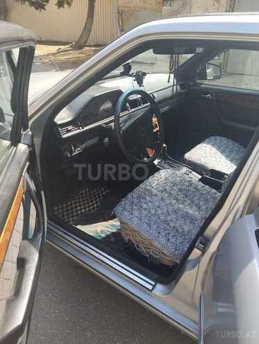 Mercedes E 220 1994, 370,000 km - 2.2 л - Bakı