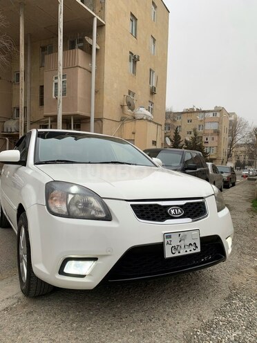 Kia Rio 2010, 210,900 km - 1.4 l - Bakı