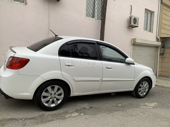 Kia Rio 2010, 210,900 km - 1.4 l - Bakı