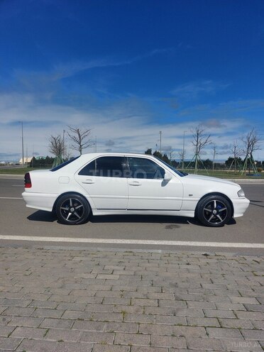 Mercedes C 200 1997, 500,000 km - 2.0 l - Bakı