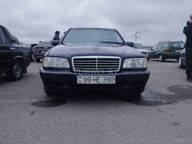 Mercedes C 220 2000, 321,000 km - 2.2 л - Bakı