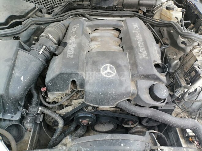Mercedes E 240 1999, 208,000 km - 2.4 l - Bakı