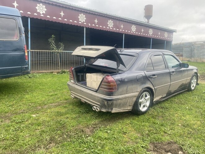 Mercedes C 180 1995, 186,000 km - 1.8 l - Cəlilabad