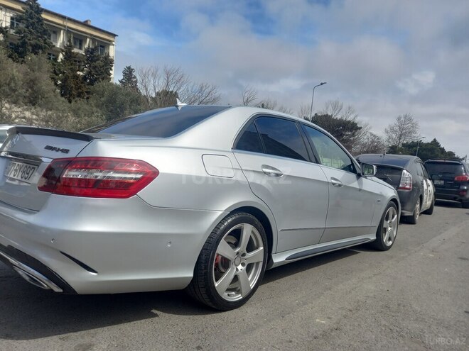 Mercedes E 220 2009, 323,272 km - 2.2 л - Bakı