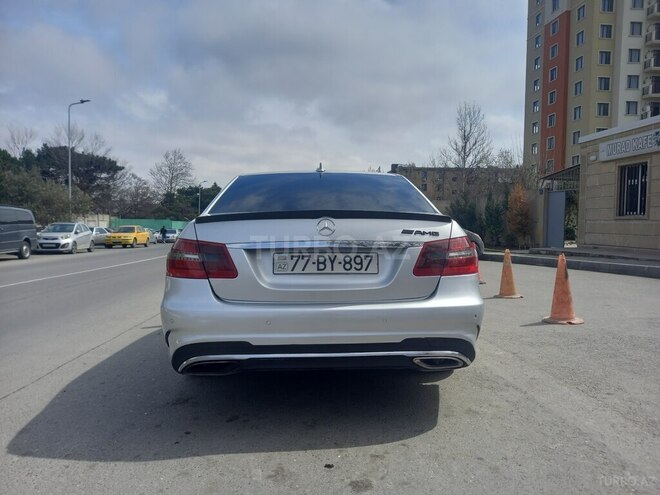 Mercedes E 220 2009, 323,272 km - 2.2 л - Bakı