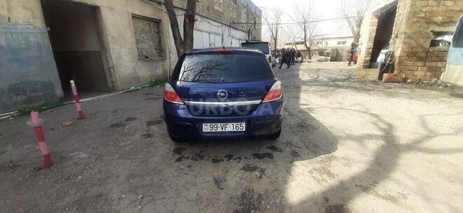 Opel Astra 2006, 320,000 km - 1.4 l - Bakı