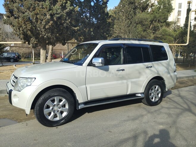 Mitsubishi Pajero 2008, 267,000 km - 3.0 l - Bakı