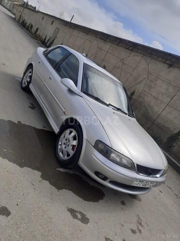 Opel Vectra 1999, 450,000 km - 2.0 l - Bakı
