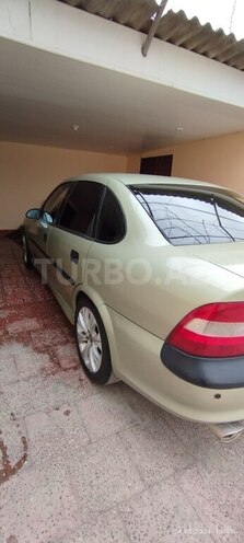 Opel Vectra 1996, 318,323 km - 1.8 l - Xaçmaz