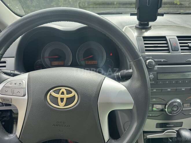 Toyota Corolla 2010, 257,000 km - 1.8 l - Bakı
