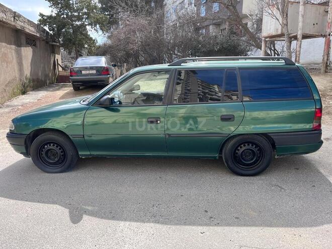 Opel Astra 1996, 420,000 km - 1.6 l - Bakı