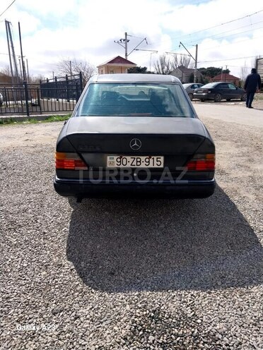 Mercedes E 230 1990, 350,000 km - 2.3 l - Bakı