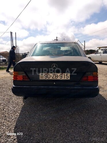 Mercedes E 230 1990, 350,000 km - 2.3 l - Bakı