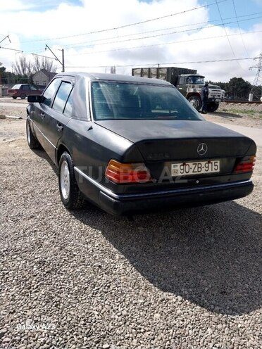 Mercedes E 230 1990, 350,000 km - 2.3 l - Bakı