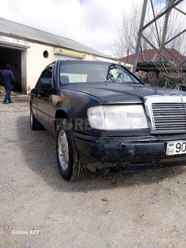 Mercedes E 230 1990, 350,000 km - 2.3 l - Bakı