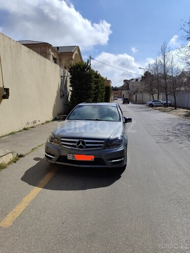 Mercedes C 250 2013, 182,000 km - 1.8 л - Bakı