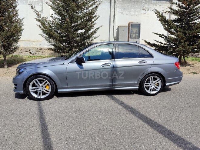 Mercedes C 250 2013, 182,000 km - 1.8 л - Bakı