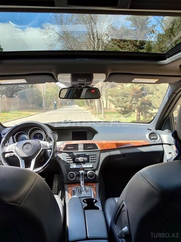 Mercedes C 250 2013, 182,000 km - 1.8 л - Bakı