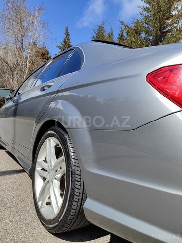 Mercedes C 250 2013, 182,000 km - 1.8 л - Bakı