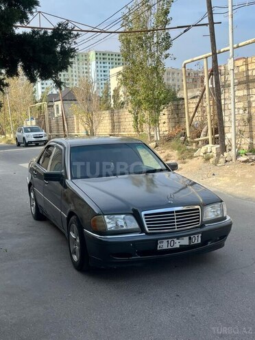 Mercedes C 200 1995, 286,450 km - 2.0 l - Bakı