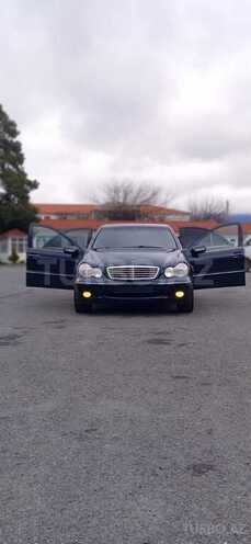 Mercedes C 240 2000, 453,200 km - 2.6 l - Qax