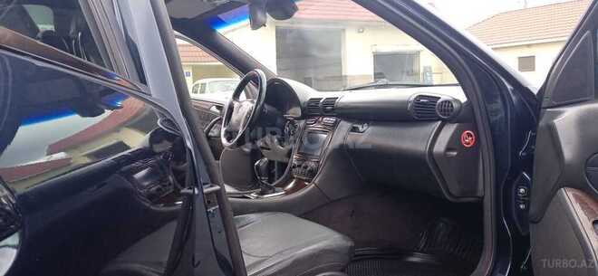 Mercedes C 240 2000, 453,200 km - 2.6 l - Qax