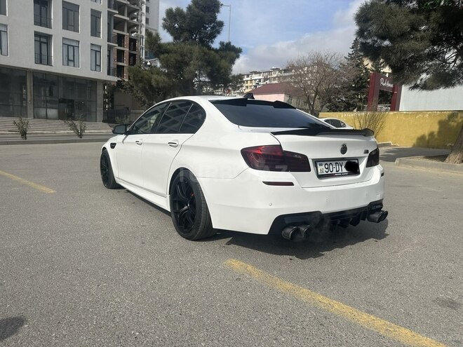 BMW 528 2014, 220,000 km - 2.0 l - Bakı