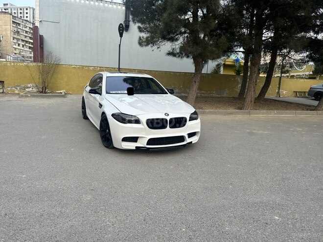 BMW 528 2014, 220,000 km - 2.0 l - Bakı