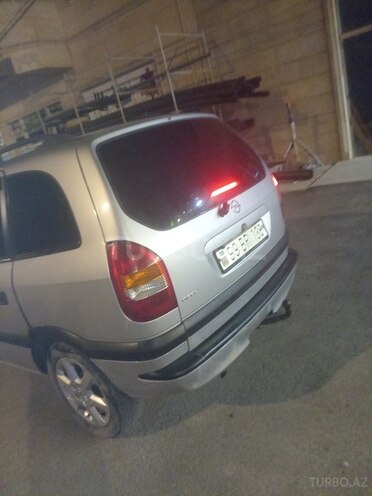 Opel Zafira 2007, 450,000 km - 1.8 л - Qusar