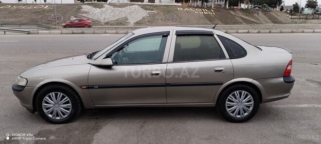 Opel Vectra 1995, 523,457 km - 1.8 l - Gəncə
