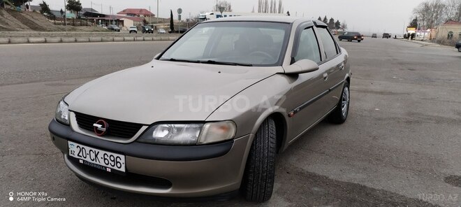 Opel Vectra 1995, 523,457 km - 1.8 l - Gəncə